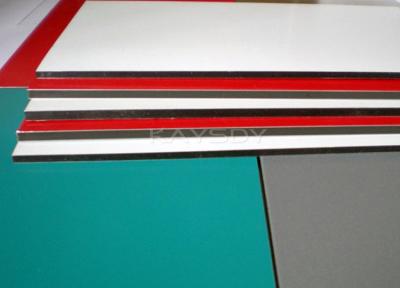 China El panel compuesto de aluminio verde rojo (ACP) del color PVDF para el revestimiento de la pared en venta