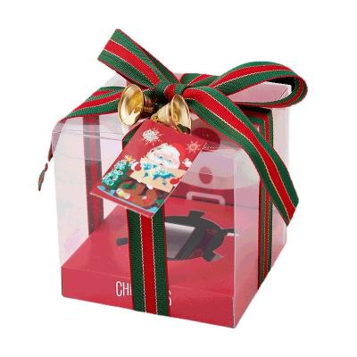 China Waterproof And Durable Christmas PVC Handmade Transparent Handheld Gift Box For Christmas Apple Chocolate Cake Packaging Gift Box for sale