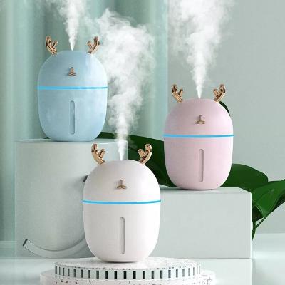 China 220ml Household Humidifier Air Purifier Household Humidifier with USB Led Lightweight Portable Air Humidifiers for sale