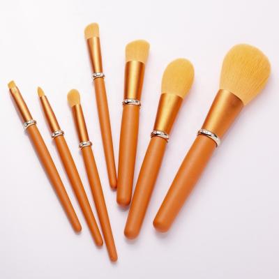 China Portable & Durable Private Label Burnt Orange Color 7pcs Luxury Diamond Christmas Kit Brushes For Makeup for sale