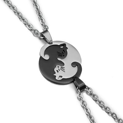 China Environmentally Friendly Gift Black Valentine's Day Love Pendant White Cat Heart Stainless Steel Couples Quilted Necklace for sale