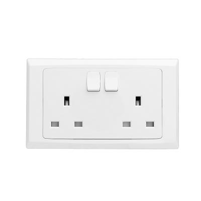 China Hot Sale Residential / Multipurpose Cheapest UK Standard 250V 13A Electric Residential Double Wall Socket Universal Switch for sale