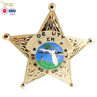 China High Quality Custom Metal Zinc Alloy Shiny Gold Enamel Epoxy Country Flag 3D Raised Lapel Pin National Day Star Badge Te koop