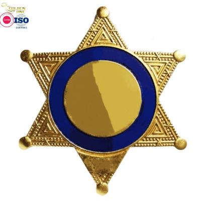 China Hot Sale Custom Design Die Cast Copper Brass Plated Clothes Lapel Pins Shape Zinc Alloy Award Metal Star Badge en venta