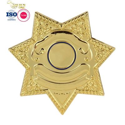 China Antique 3D Figure Custom Lapel Badges , Emblem Brooch Star Metal Lapel Badges for sale