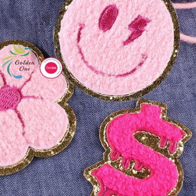 Cina Adesivo personalizzato sorriso faccia patch ricamo ferro-su patch di chenille bambino calore stampa ferro su patch di ricamo in vendita