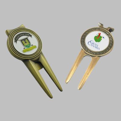 China Golf Accessories Factory Wholesale Blank Metal Custom Shape Golf Fork Divot Repair Tool Divot Tools With Ball Marker for sale