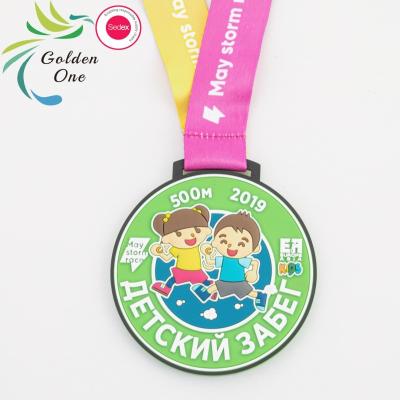 China Custom Pvc 2D Soft Enamel Metal Medallion Custom Making Rückkehr zur Schule Rugby Souvenir Sport Ehrenpreis Medaille zu verkaufen