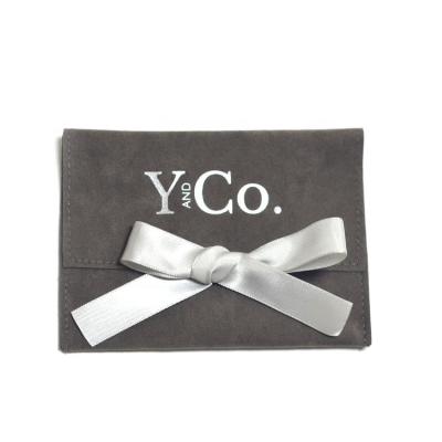 China Eco-friendly Luxury Newest Design Silver Logo Printed Small Envelope Flap Suede Jewelery Bag With Divider for sale