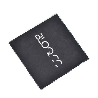 China Custom Made 10*10cm Black Lens Cleaning Cloth Silver Polish Microfiber Cloth Eco-friendly for sale