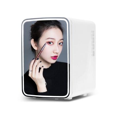 China 2020 new style 10L light beauty refrigerator THERMOELECTRIC skin care refrigerator with mirror for sale