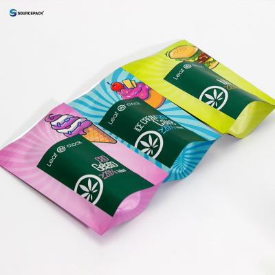 China Custom Mylar Bags 3.5g Edible Packaging Mould Proof Flower Packs with Logo zu verkaufen