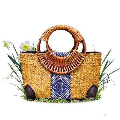 China Vietnam Wholesale Handmade Hook Waist Woven Rattan Belt Beach Bag Large Straw Bag Round Bohemia Style 2022 Fashion Large for sale