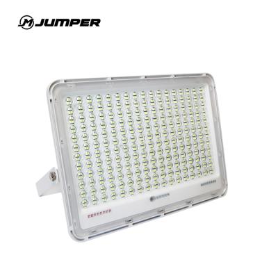 China New Design 60W 100W 200W 300W Garden Popular High Power Outdoor Solar Garden Flood Light for sale