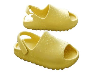 China Best Selling Yeezy Flat EVA Shower Slippers Kids Indoor Cute Girls Soft Non Slip Boys House Slippers Slippers For Kids for sale