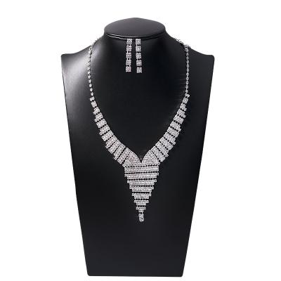 China New Fashion CLASSIC Jewelry Sets Women Wedding Banquet Bridal Party Dangle Earrings Luxury Zircon Necklace Set for sale