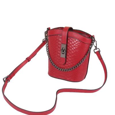 China Multifunctional Fashion Luxury Women Shoulder Crocodile Pattern Bucket Purse Luxury Genuine Leather Handbags for sale