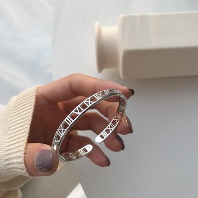 China 2022 New Trendy Fashion S925 Sterling Silver Retro Lucky Roman Numeral Bracelet Opening Adjustable Jewelry Girls Birthday Gift for sale