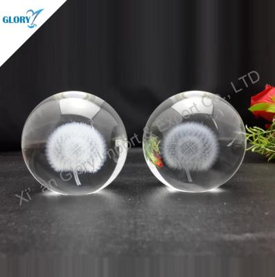 China Custom Japan Dandelion K9 Laser Engraving 3d Crystal For Gift for sale