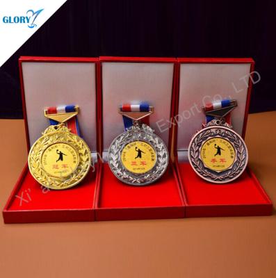 China Popular Europe metal small medal with bronze medal sculpture and metal basketball medal for sale