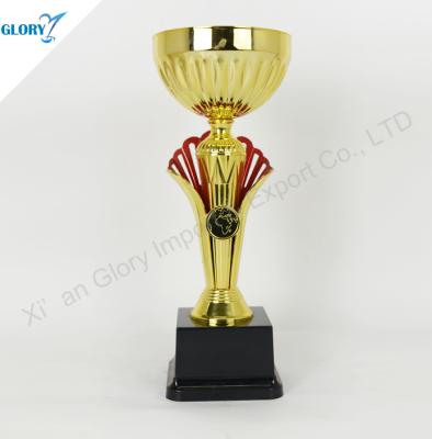 China Europe Wholesale China Trophies Awards Plastic Gold Cup for sale