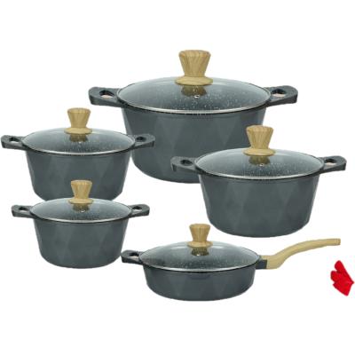 China Viable Wholesales Pots Set 12pcs Aluminum Die Cast Cookware Sets With Nonstick Coating Frying Pan for sale