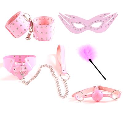 China 5pcs PU Leather Bondage Restraints Kit Handcuffs Collar Feather Mask And Whip for sale