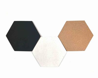 China Hexágono Cork Board Wall Tiles Durability de 3 blocos branco e preto à venda