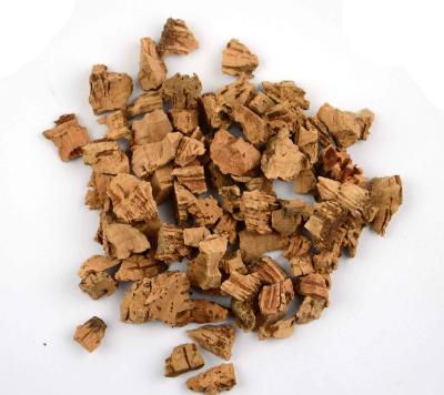 China 0.5mm bis 6mm Cork Granules Raw Material Cork das Partikel-Antiacidum feuchtigkeitsfest zu verkaufen