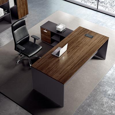 China Collect Modern Design Boss Office Desk Factory Design Patent Models Office Table Manager Executive Desk for sale