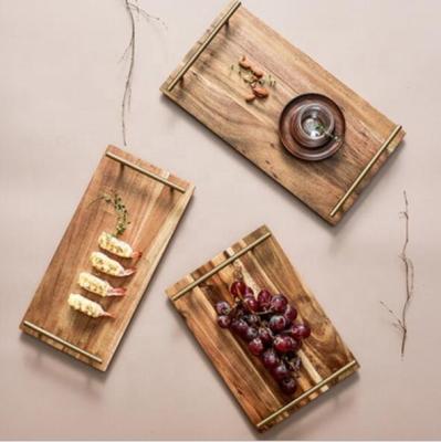 China Custom Viable Display Tray Acacia Wood Wedding Ring Coffee Cake Logo Decorative Wooden Christmas Breakfast Serving Tray With Handle for sale