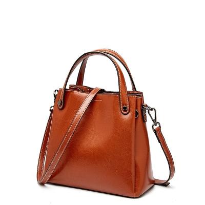 China Lady Custom Tote Bucket Saddle Handbag Women Genuine Leather Handbags Women Shoulder Bag Fashion Shoulder Bag Women Bag for sale