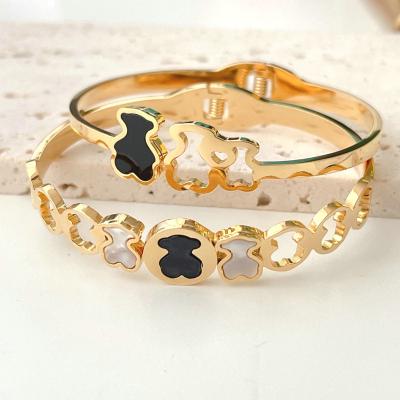 China 2022 TRENDY new design stainless steel bear bracelet for woman fashion jewelry for sale