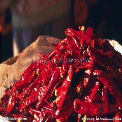 China Cool And Dry Place Crushed Chilli Peppers 3-5mm 4-7cm For Food Additive Usage for sale