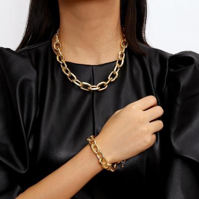 China Trendy Hip Hop Chunky Chain Necklace Set Cuban Link Chain Necklace and Bracelet Set by SHIXIN in Punk Gold Color for Women Jewelry for sale