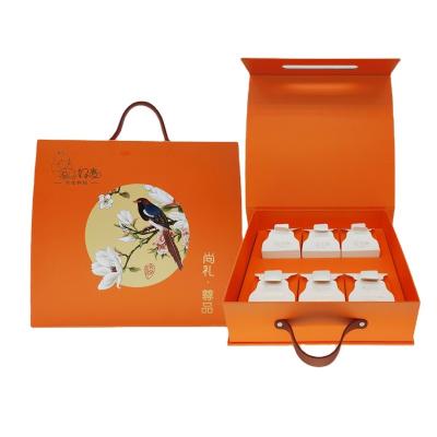 China Recyclable Cardboard whisky white Box For Package handbag packaging gift box clamshell-type magnetic box with logo Hot stamping for sale