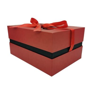 China Recyclable Custom cardboard box with clear window removable lid box with neck with red ribbon gift boxes for small business for sale