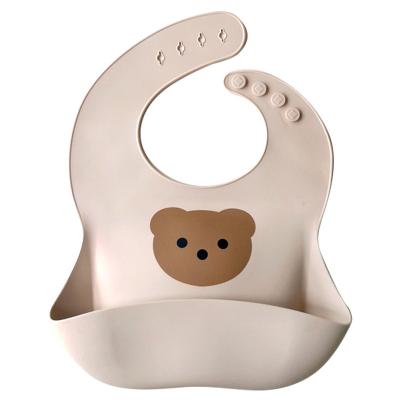 China Baby Bear Shape Food Grade Silicone Stocked Waterproof Elastic Band Feeding Baby Silicone Infant Bibs for sale