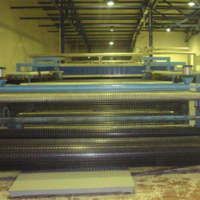 China Automatic Sheet Frequency Tracking Ultrasonic Welding Machine , Fiberglass /pp/ Pet Geogrid Production Line for sale