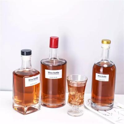 Κίνα 200 ml 375 ml 500 ml 700 ml 750 ml γυάλινο μπουκάλι για βότκα ρούμι ουίσκι λικέρ τζιν κρασί προς πώληση