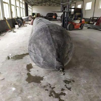 China Protect boat from houseboat inflatable pontoon collision recovery rubber marine lifting airbags supplier in china for sale