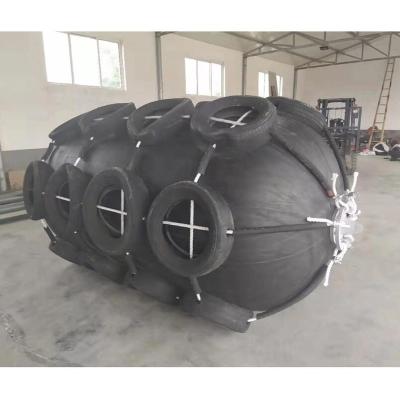 China Protect Boat From Collision Ship Boat Floating Pneumatic Rubber Fender With Chain For Indonesia Market for sale