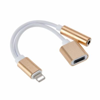 China Multifunctional MP3/MP4 Player 3.5mm Earphone Adapter For IOS 10.3, 2 In 1 Mini Charging Usb Cable For Iphone 7 for sale