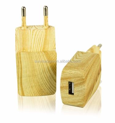 China We have 5 different style. Selling like Hot Cakes Wooden EU/USA Socket 5V 2.1A Grain 1 USB Port Wall Charger for Smart Phone for sale