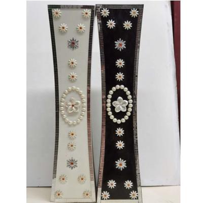 China Luxury Europe High Density Fiberboard Wood Large Flower Vase With Diamonds for sale