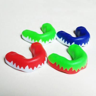 China Comfortable OEM Customized Mouthguard Gum Shield Mouth Guard Teeth Guard For Boxing for sale