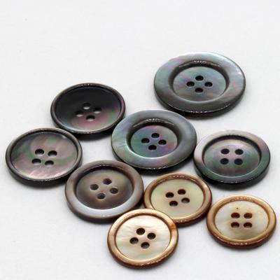 China Viable Manufacturers Wholesale and Customize Various Sizes of Micro Engraved Natural Shell Buttons for Sewing Clothing for sale