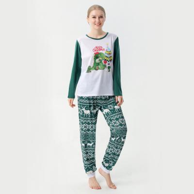 China 2022 latest Christmas pijamas familia breathable white and green navidad for sale