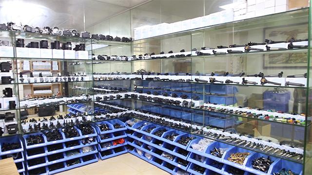 Verified China supplier - Guangzhou Shuanglihui Auto Parts Co., Ltd.