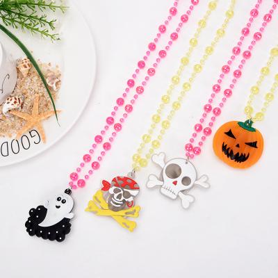 China 2022 New Halloween LED Luxury Pumpkin Light Flashing Necklace For Kids Adults Birthday Christmas Halloween Party Decoration for sale